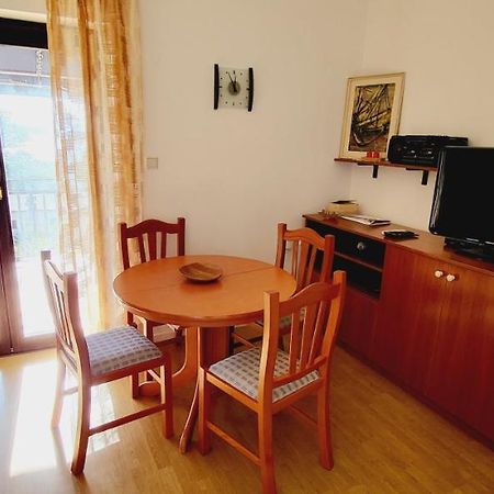 Apartments Italo By El-Pi Tours ニヴィーチェ エクステリア 写真