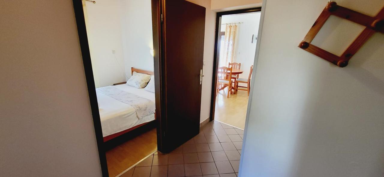 Apartments Italo By El-Pi Tours ニヴィーチェ エクステリア 写真